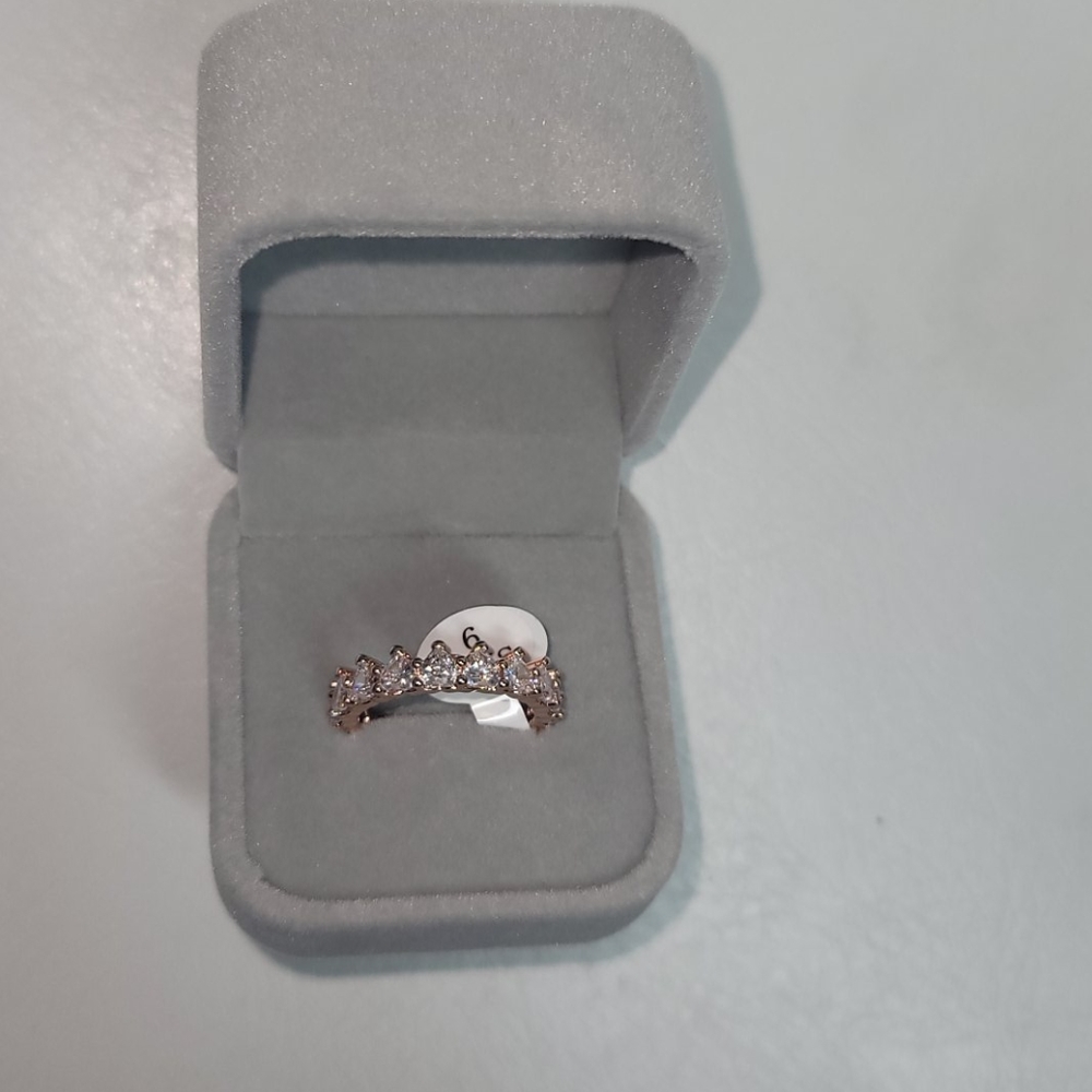 Rose gold heart shaped promise infinity ring